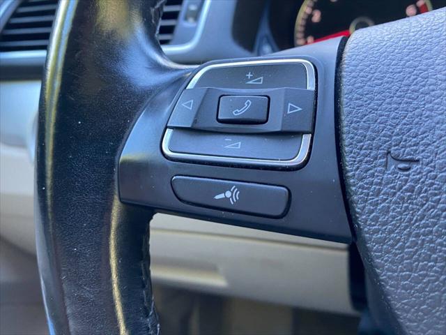 2013 Volkswagen Passat 2.5L SE