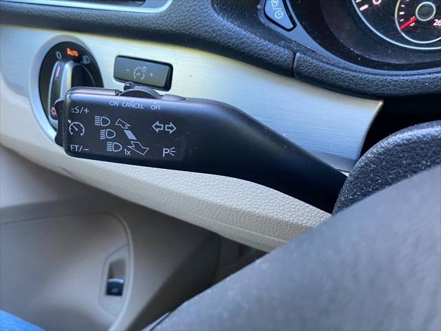 2013 Volkswagen Passat 2.5L SE