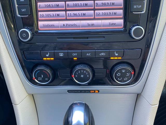 2013 Volkswagen Passat 2.5L SE