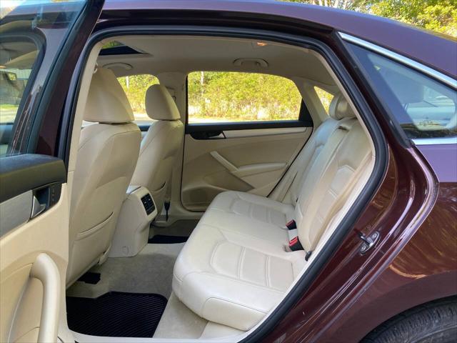 2013 Volkswagen Passat 2.5L SE