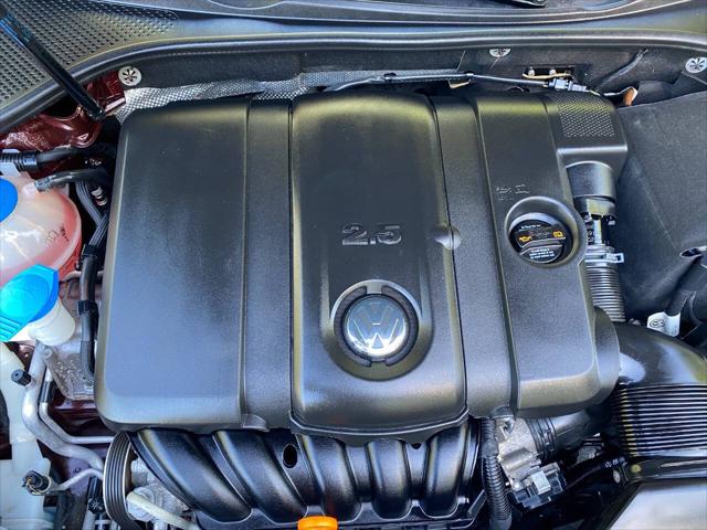 2013 Volkswagen Passat 2.5L SE