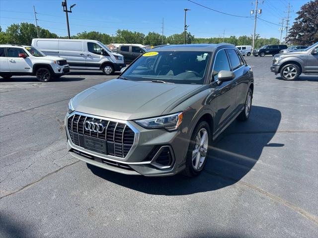 2020 Audi Q3 Premium 45 TFSI S line quattro Tiptronic