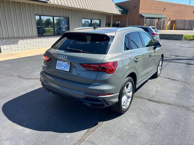 2020 Audi Q3 Premium 45 TFSI S line quattro Tiptronic