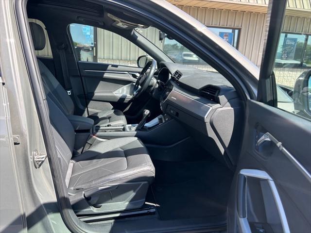 2020 Audi Q3 Premium 45 TFSI S line quattro Tiptronic