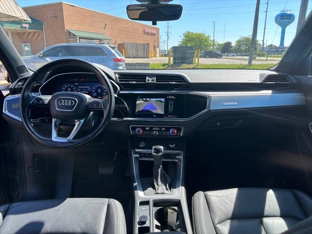 2020 Audi Q3 Premium 45 TFSI S line quattro Tiptronic