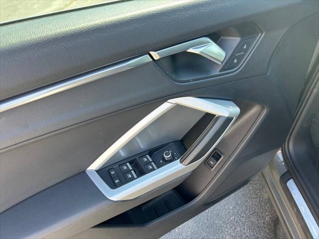 2020 Audi Q3 Premium 45 TFSI S line quattro Tiptronic