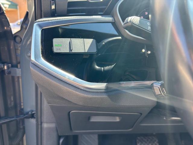 2020 Audi Q3 Premium 45 TFSI S line quattro Tiptronic