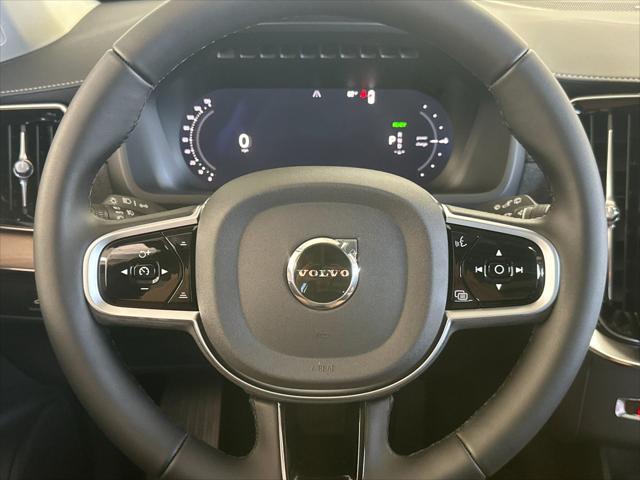 2026 Volvo XC90 Plug-In Hybrid Plus, T8 AWD, Electric/Gasoline, Bright, 6 Seats