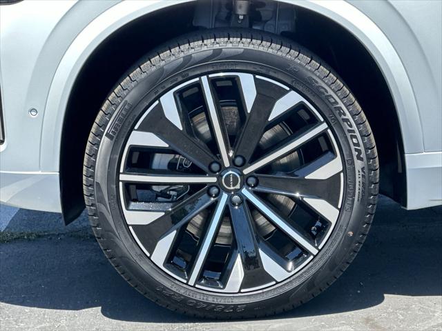 2026 Volvo XC90 Plug-In Hybrid Plus, T8 AWD, Electric/Gasoline, Bright, 6 Seats