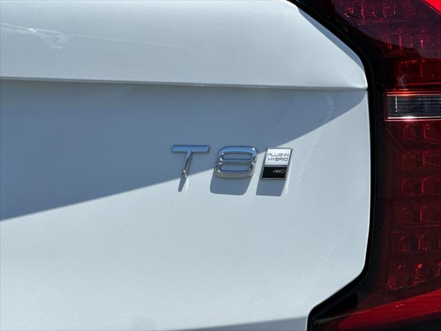 2026 Volvo XC90 Plug-In Hybrid Plus, T8 AWD, Electric/Gasoline, Bright, 6 Seats