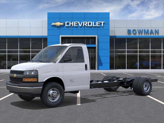 2026 Chevrolet Express Cutaway Work Van