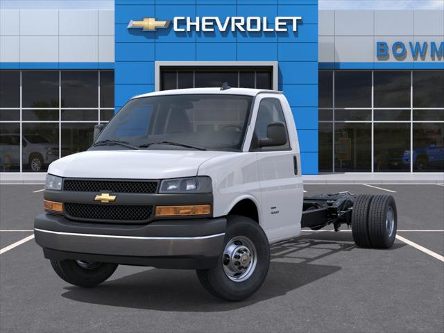 2026 Chevrolet Express Cutaway Work Van