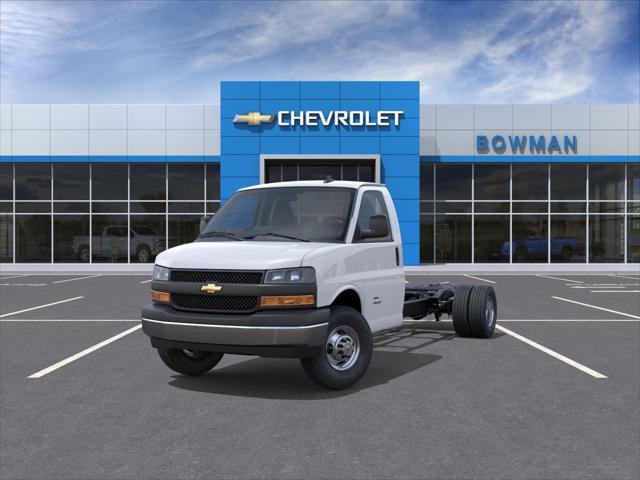 2026 Chevrolet Express Cutaway Work Van