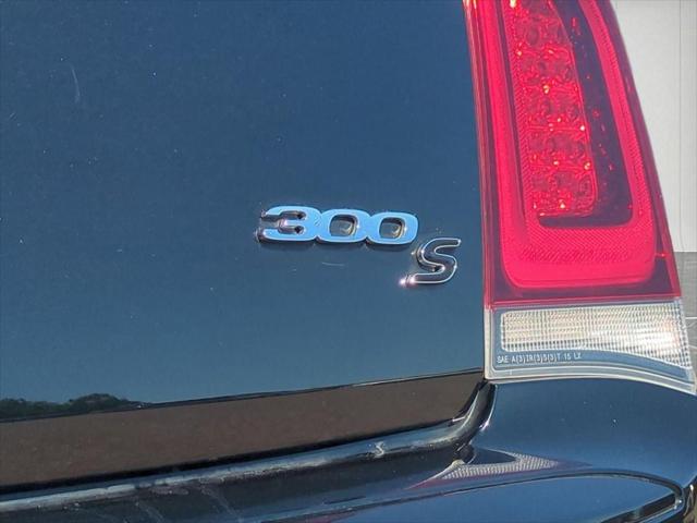 2017 Chrysler 300 300S AWD