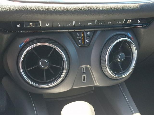 2025 Chevrolet Blazer AWD 2LT