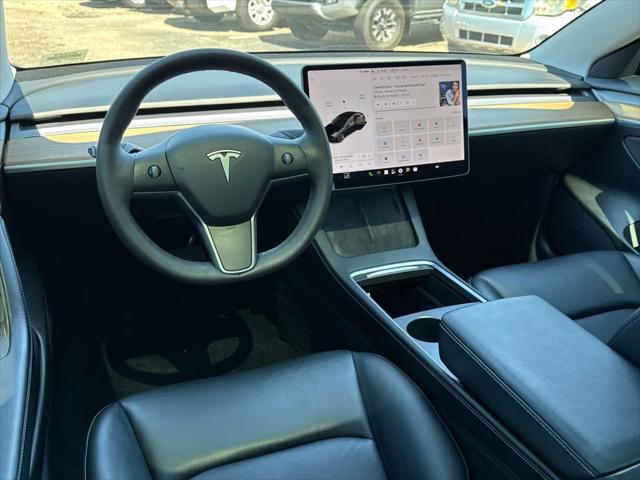 2022 Tesla Model 3 Rear-Wheel Drive
