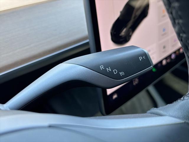 2022 Tesla Model 3 Rear-Wheel Drive