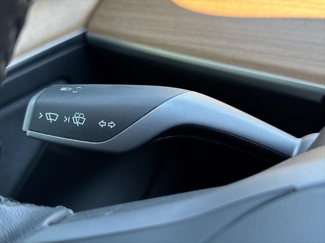 2022 Tesla Model 3 Rear-Wheel Drive