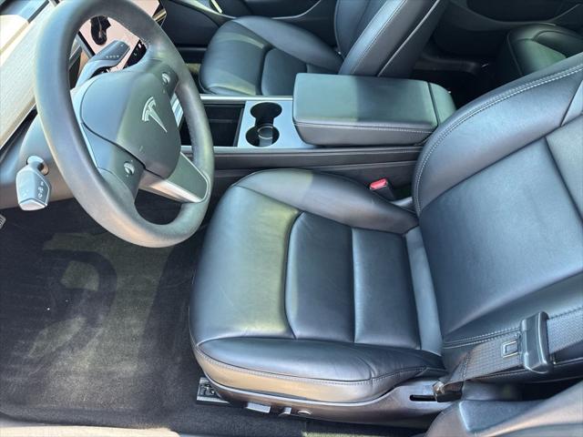 2022 Tesla Model 3 Rear-Wheel Drive