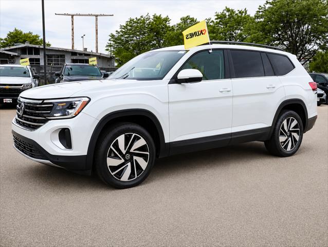 2025 Volkswagen Atlas 2.0T SE w/Technology