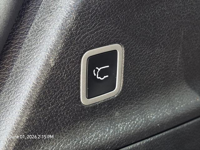 2021 Chrysler Pacifica Hybrid Pinnacle