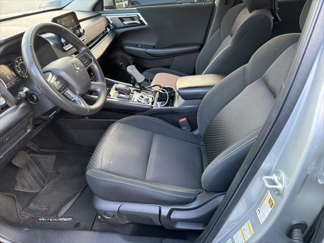 2022 Mitsubishi Outlander ES 2.5 2WD