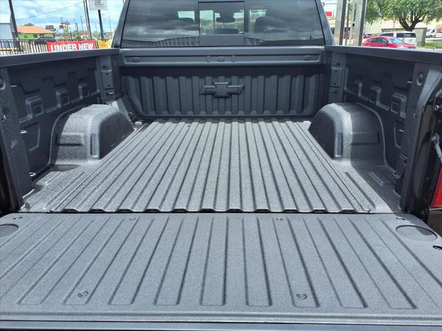 2026 Chevrolet Silverado 1500 4WD Crew Cab Standard Bed LT