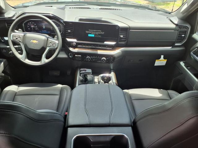 2026 Chevrolet Silverado 1500 4WD Crew Cab Standard Bed LT