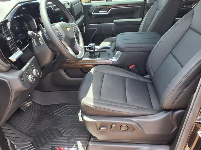 2026 Chevrolet Silverado 1500 4WD Crew Cab Standard Bed LT
