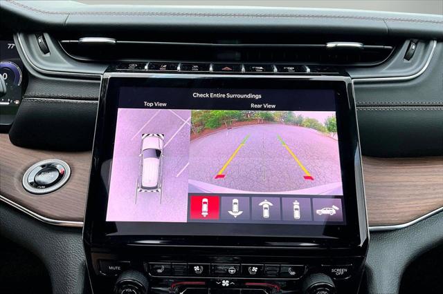 2025 Jeep Grand Cherokee Summit 4x4