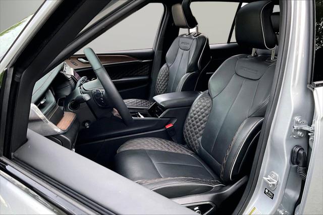 2025 Jeep Grand Cherokee Summit 4x4