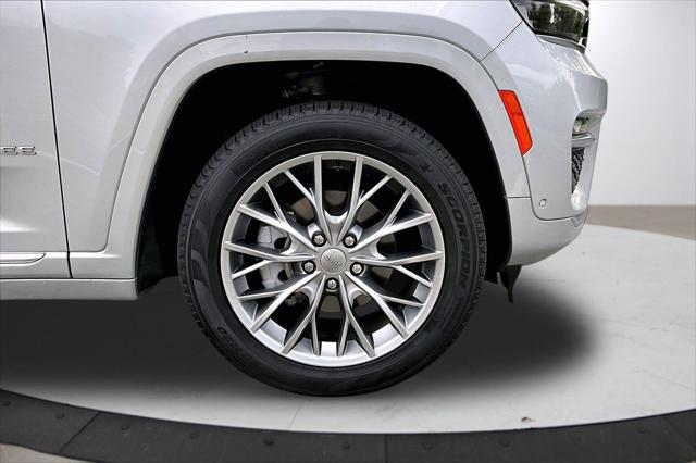 2025 Jeep Grand Cherokee Summit 4x4