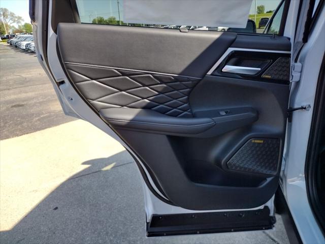 2026 Mitsubishi Outlander PHEV Black Edition S-AWC