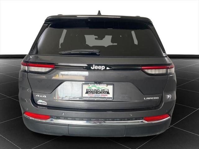 2025 Jeep Grand Cherokee Laredo 4x4