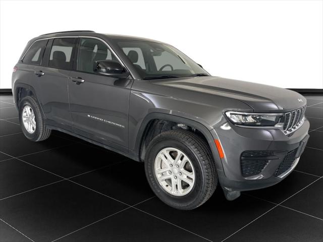 2025 Jeep Grand Cherokee Laredo 4x4