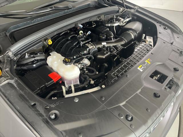 2025 Jeep Grand Cherokee Laredo 4x4