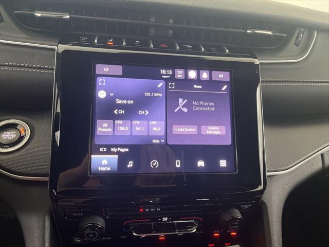 2025 Jeep Grand Cherokee Laredo 4x4
