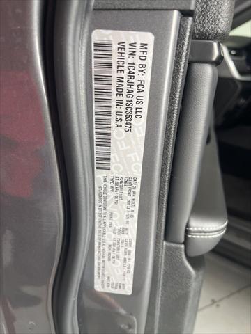 2025 Jeep Grand Cherokee Laredo 4x4