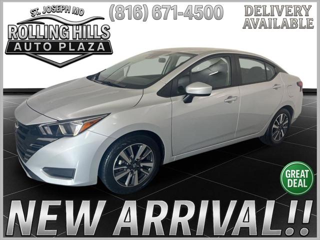 2023 Nissan Versa 1.6 SV Xtronic CVT for sale in Saint Joseph, MO