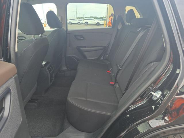 2023 Nissan Rogue S FWD