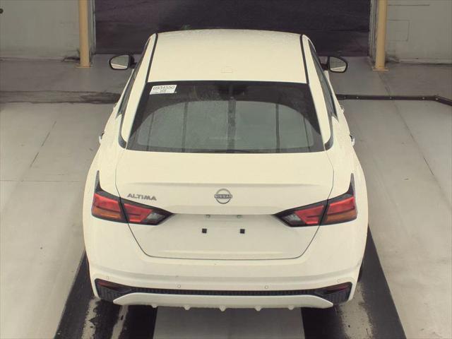 2025 Nissan Altima SV FWD