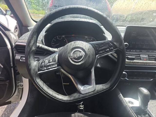 2025 Nissan Altima SV FWD