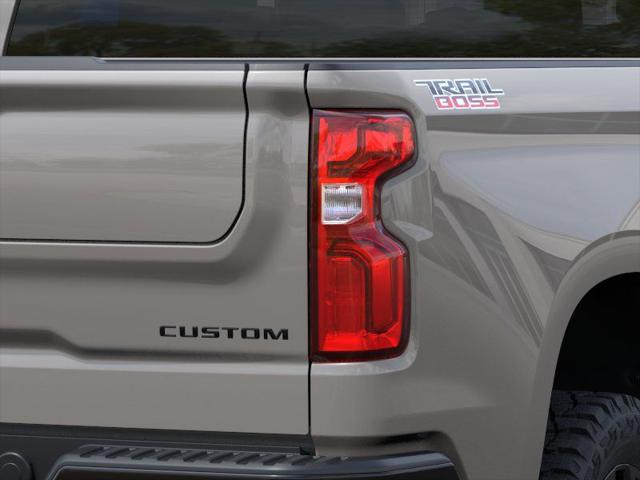 2026 Chevrolet Silverado 1500 4WD Crew Cab Short Bed Custom Trail Boss