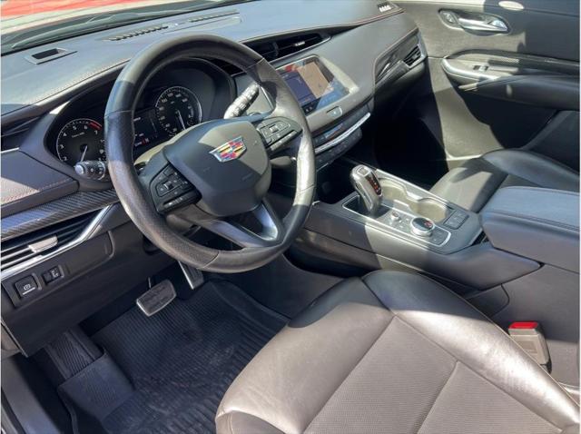 2019 Cadillac XT4 AWD Sport