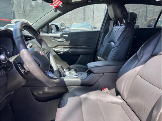 2019 Cadillac XT4 AWD Sport