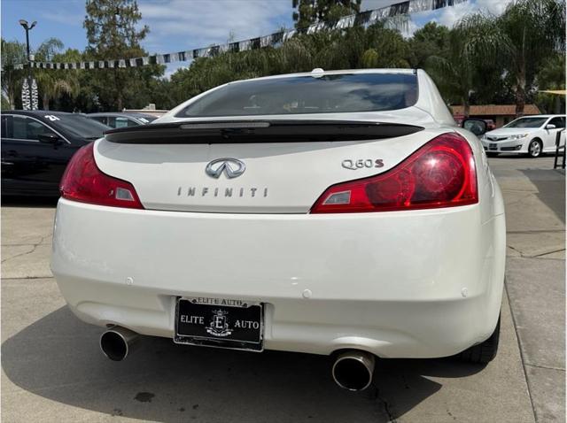 2015 INFINITI Q60 S Limited