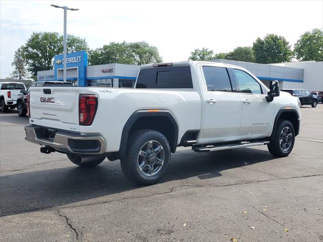 2026 GMC Sierra 2500HD Crew Cab, Standard Bed, SLE, 4WD