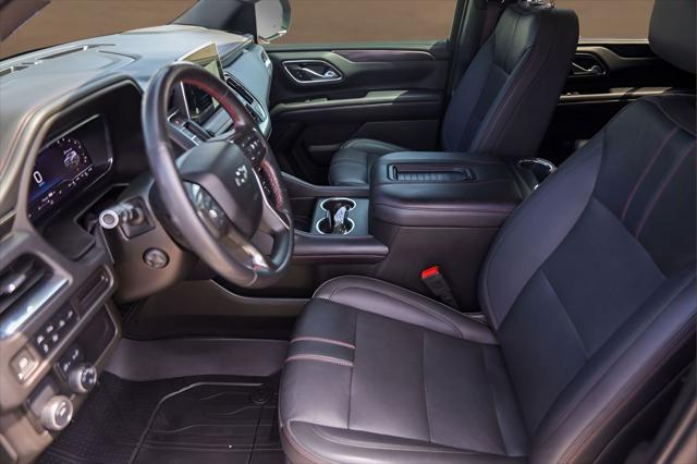 2022 Chevrolet Suburban 2WD RST