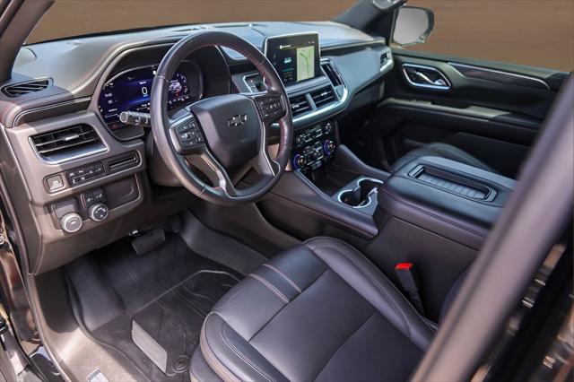 2022 Chevrolet Suburban 2WD RST