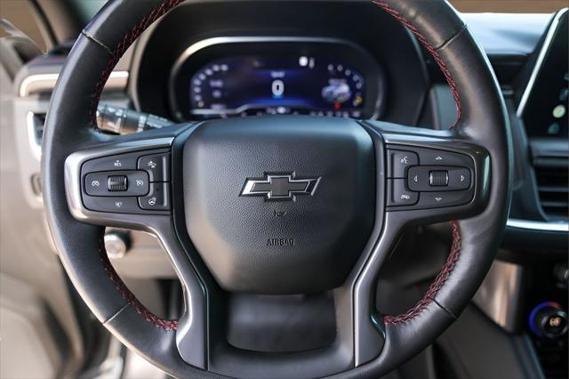 2022 Chevrolet Suburban 2WD RST